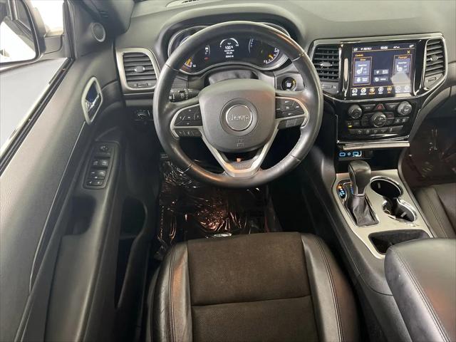 2022 Jeep Grand Cherokee Laredo X 4x4