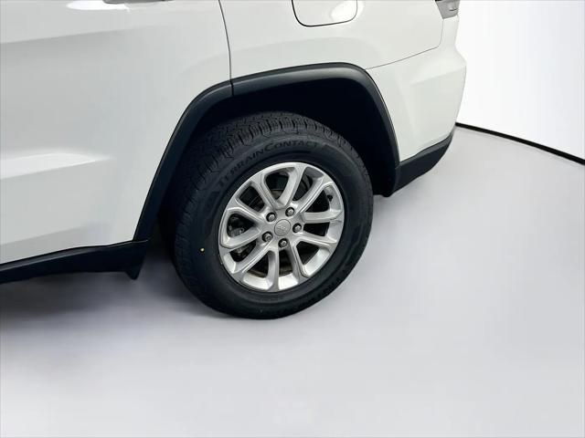 2022 Jeep Grand Cherokee Laredo X 4x4