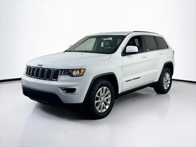 2022 Jeep Grand Cherokee Laredo X 4x4 for sale in Williamstown, NJ