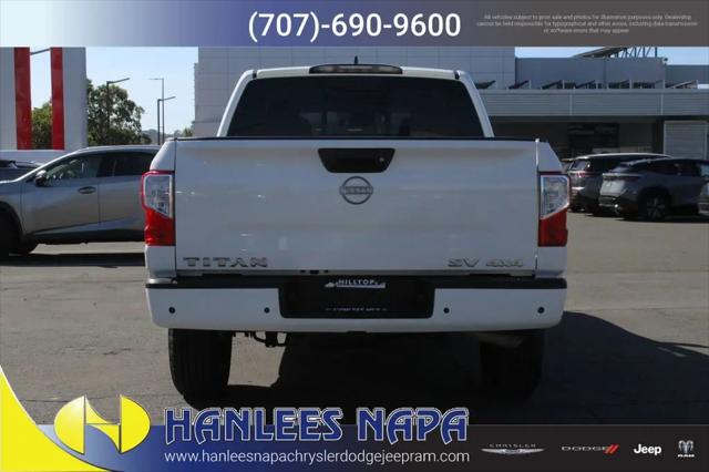 2023 Nissan Titan Crew Cab SV 4x4
