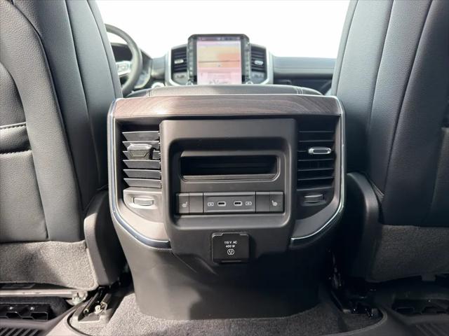 2026 Ram 1500 Laramie Crew Cab 4x4 5'7" Box