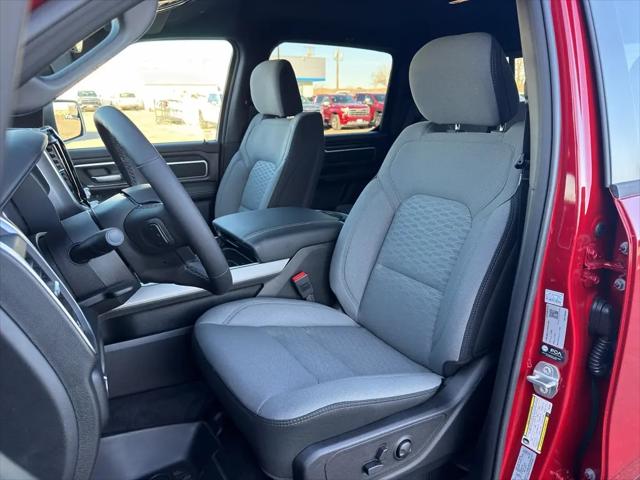 2026 Ram 1500 Big Horn Crew Cab 4x4 5'7" Box