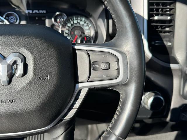 2020 Ram 1500 Big Horn Crew Cab 4x4 5'7" Box