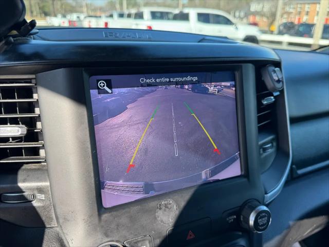 2020 Ram 1500 Big Horn Crew Cab 4x4 5'7" Box