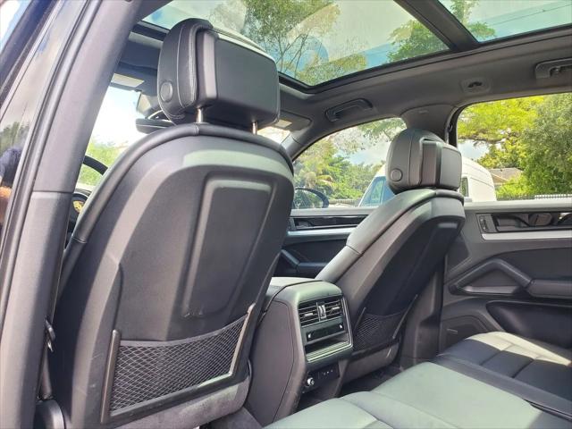 2024 Porsche Cayenne Cayenne