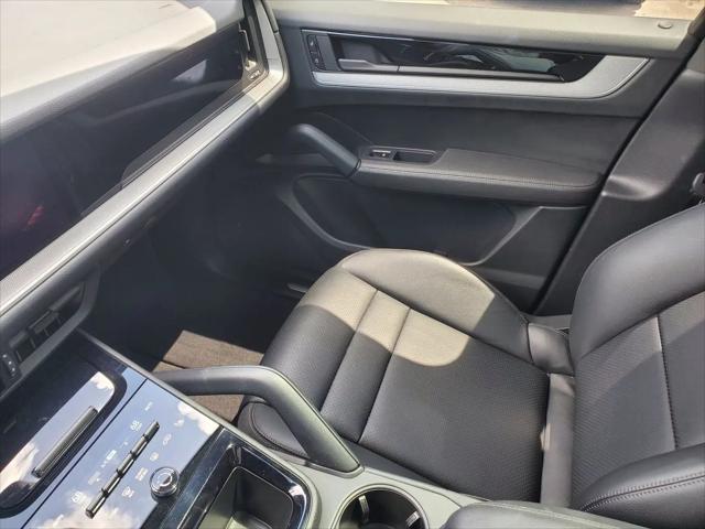2024 Porsche Cayenne Cayenne
