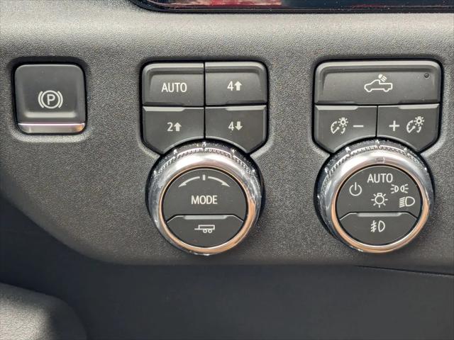 2026 GMC Sierra 2500HD Double Cab, Standard Bed, SLE, RWD