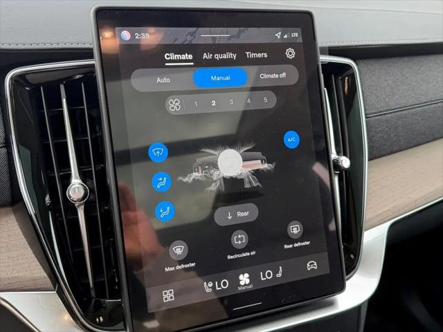2026 Volvo XC90 Plus, B6 AWD Gas (mild hybrid), Gasoline, Bright, 7 Seats
