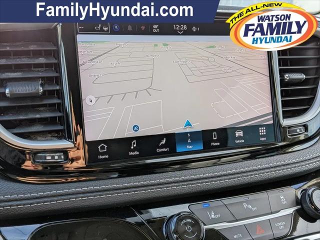2024 Chrysler Pacifica Hybrid Select