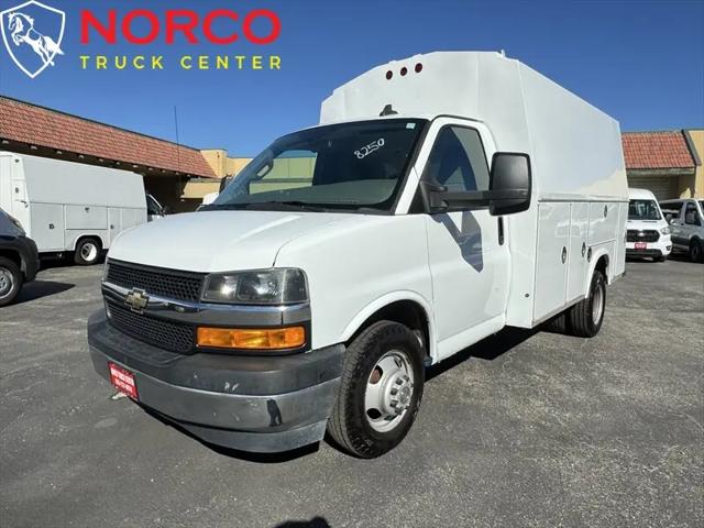 2019 Chevrolet Express Cutaway 4500 Work Van