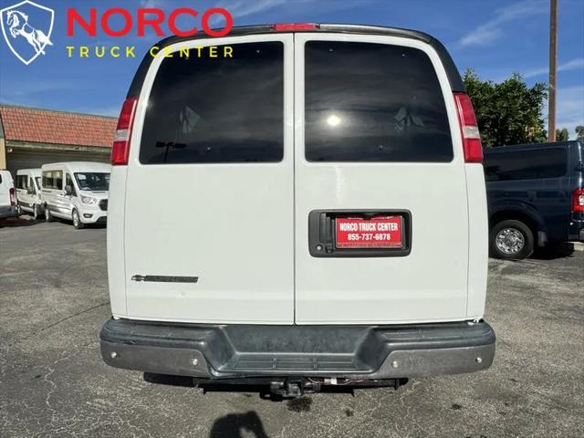 2020 Chevrolet Express Passenger RWD 3500 Extended Wheelbase LT