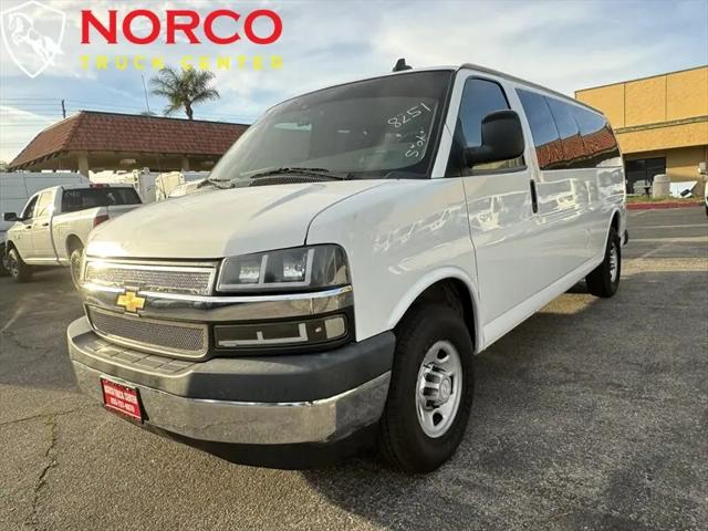 2020 Chevrolet Express Passenger RWD 3500 Extended Wheelbase LT