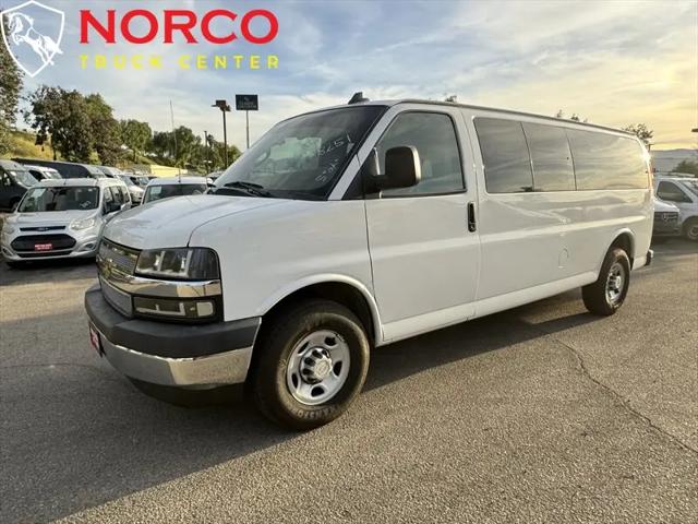 2020 Chevrolet Express Passenger RWD 3500 Extended Wheelbase LT