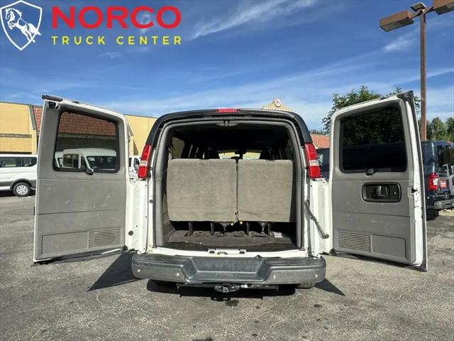 2020 Chevrolet Express Passenger RWD 3500 Extended Wheelbase LT
