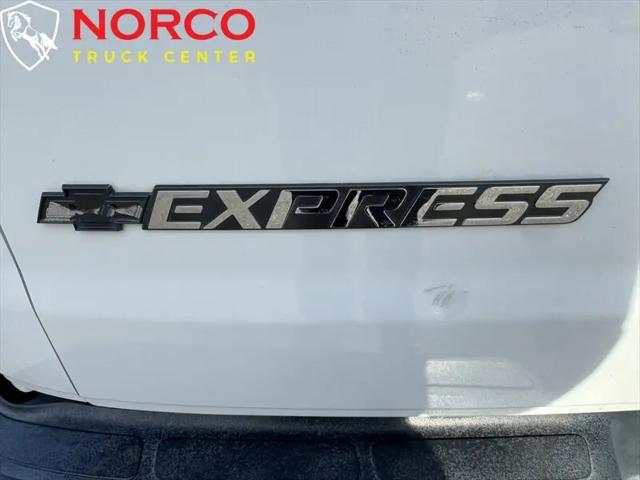 2020 Chevrolet Express Passenger RWD 3500 Extended Wheelbase LT