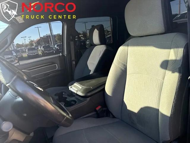 2022 Ram 3500 Big Horn Crew Cab 4x4 8' Box