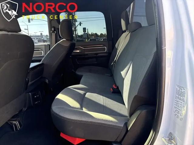 2022 Ram 3500 Big Horn Crew Cab 4x4 8' Box