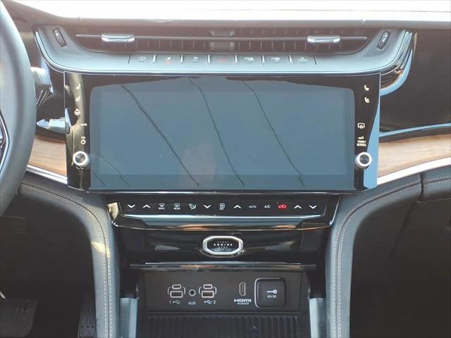 2026 Jeep Grand Cherokee L Summit 4x4