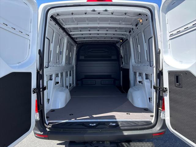 2025 Mercedes-Benz Sprinter 2500 Standard Roof 4-Cyl Diesel HO