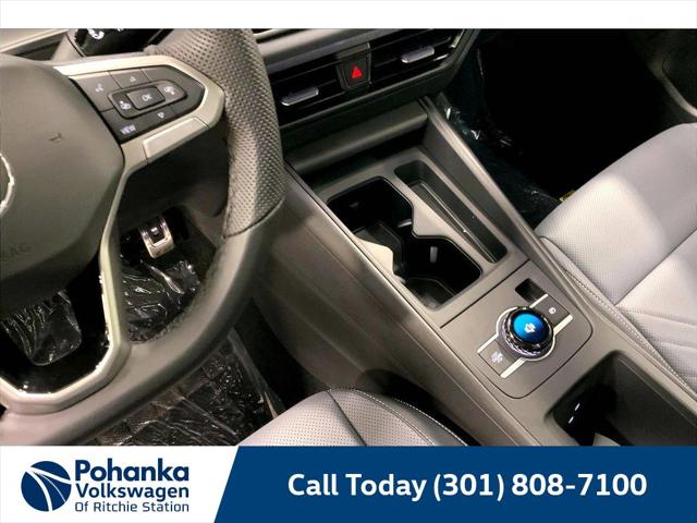 2026 Volkswagen Tiguan SE R-Line Black