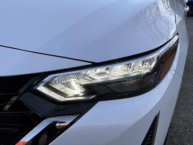 2024 Nissan Sentra SR Xtronic CVT [11]