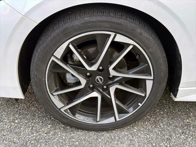 2024 Nissan Sentra SR Xtronic CVT [12]