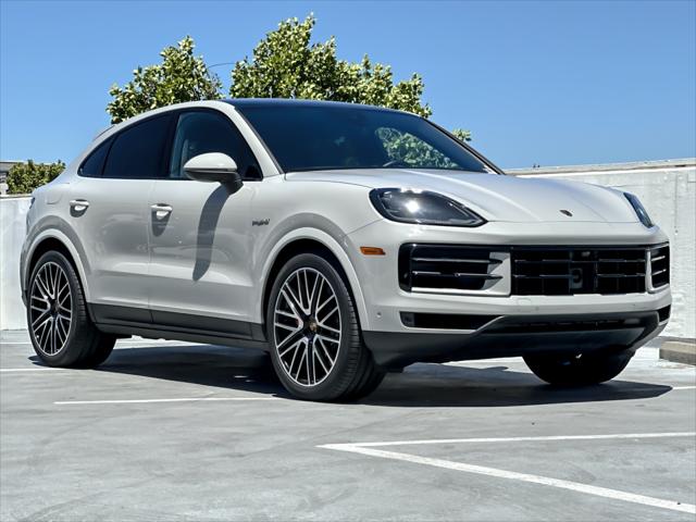 2026 Porsche Cayenne E-Hybrid S
