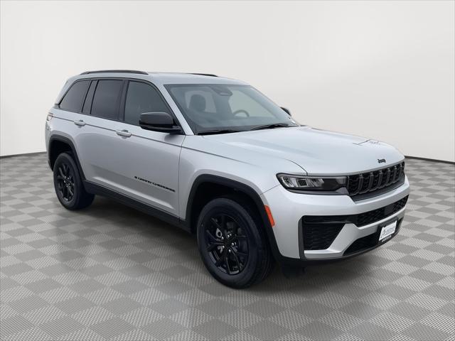 2026 Jeep Grand Cherokee Altitude 4x4