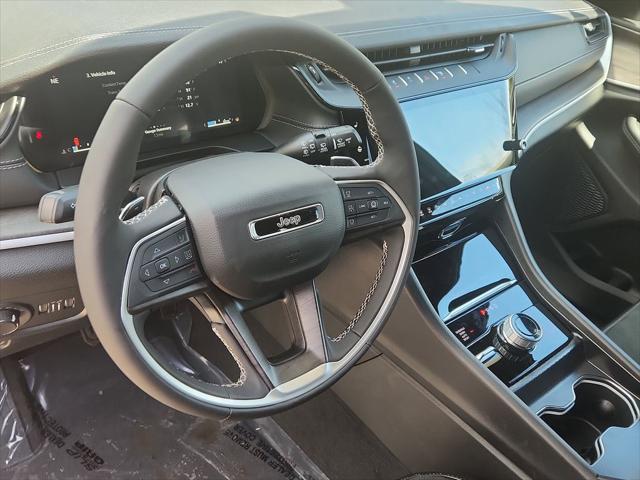 2026 Jeep Grand Cherokee Altitude 4x4