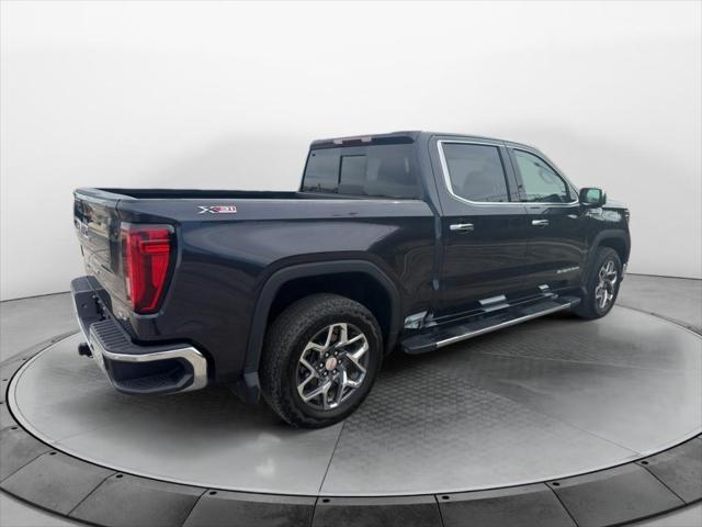 2026 GMC Sierra 1500 Crew Cab, Standard Bed, SLT, 4WD