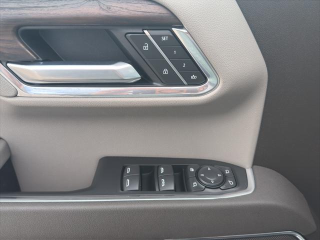 2026 GMC Sierra 1500 Crew Cab, Standard Bed, SLT, 4WD