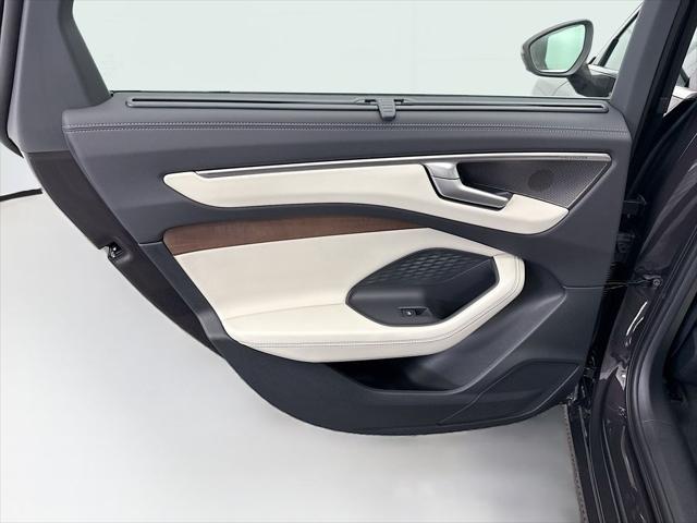 2026 Audi A6 Premium Plus quattro S tronic
