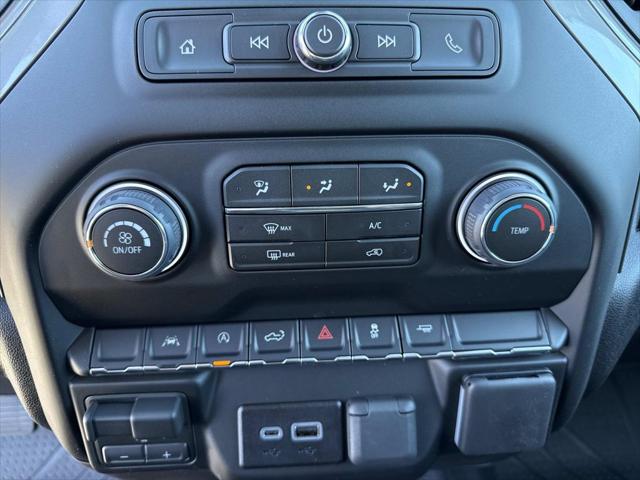 2026 Chevrolet Silverado 1500 2WD Crew Cab Short Bed Custom