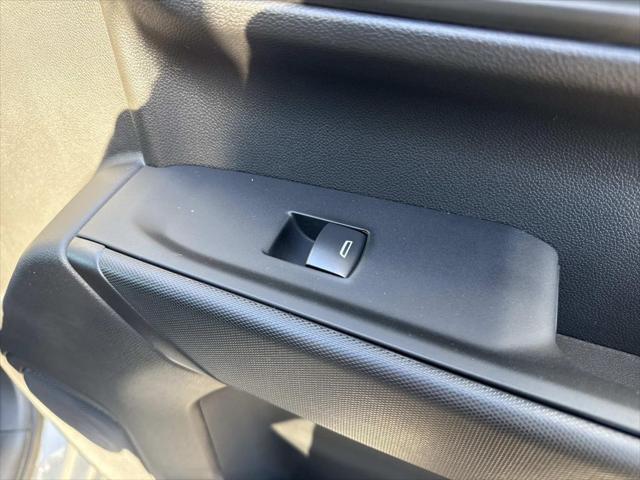 2026 Chevrolet Silverado 1500 2WD Crew Cab Short Bed Custom
