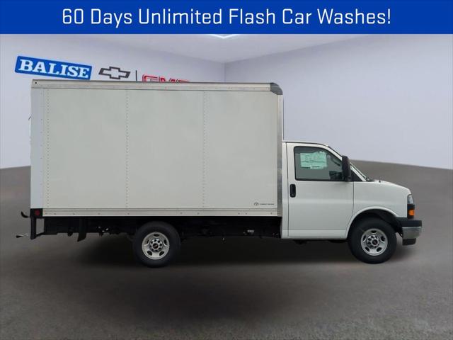 2025 GMC Savana Cutaway Work Van