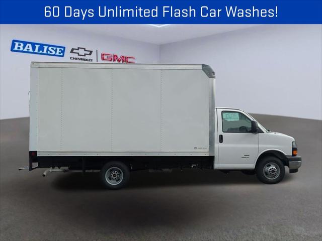 2025 GMC Savana Cutaway 4500 Van