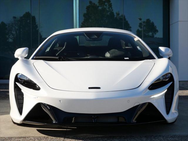 2026 McLaren Artura Performance