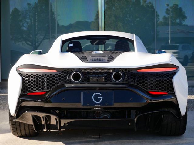2026 McLaren Artura Performance