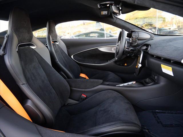 2026 McLaren Artura Performance