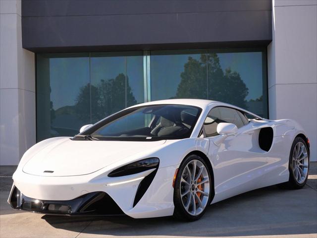2026 McLaren Artura Performance