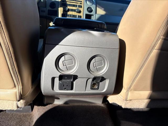 2011 Ford F-150 LARIAT