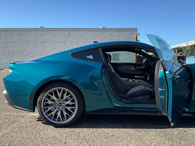 2026 Ford Mustang GT Premium Fastback