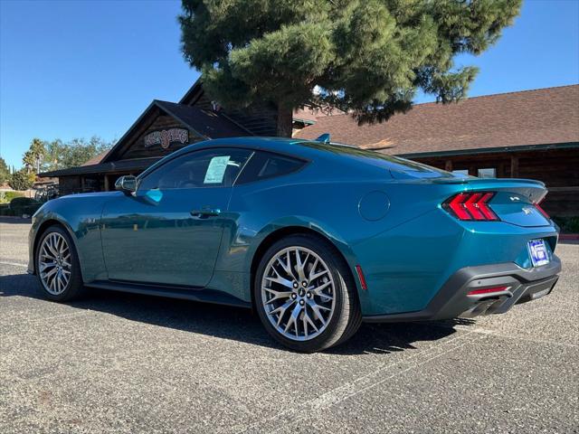 2026 Ford Mustang GT Premium Fastback