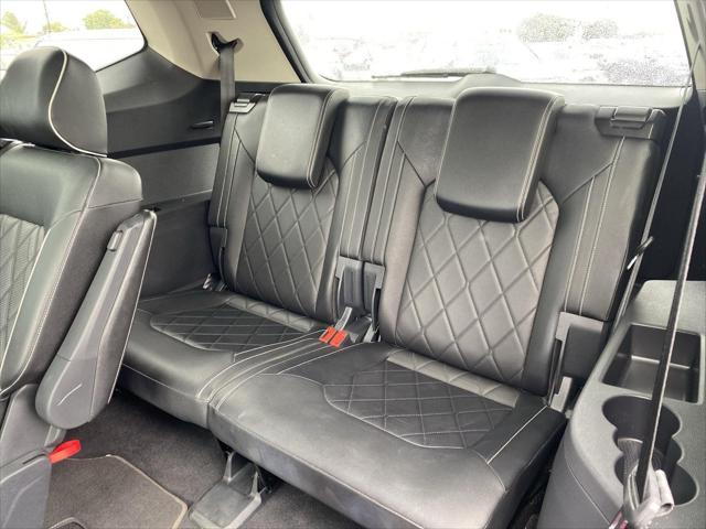 2025 Volkswagen Atlas 2.0T SEL Premium R-Line