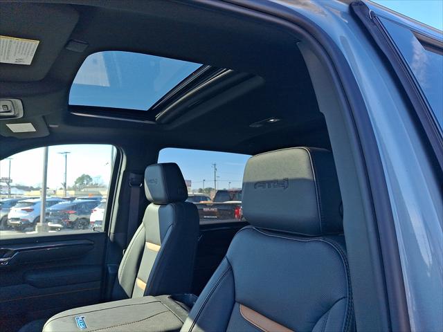 2026 GMC Sierra 2500HD Crew Cab, Standard Bed, AT4, 4WD