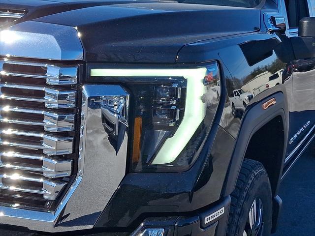 2026 GMC Sierra 3500HD Crew Cab, Long Bed, Denali, 4WD
