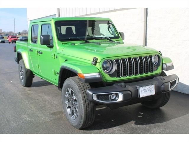 2026 Jeep Gladiator GLADIATOR SAHARA 4X4