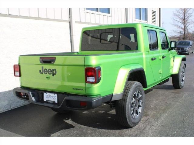 2026 Jeep Gladiator GLADIATOR SAHARA 4X4