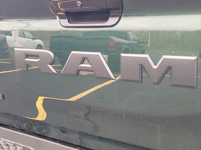 2026 Ram 1500 Big Horn Crew Cab 4x4 5'7" Box