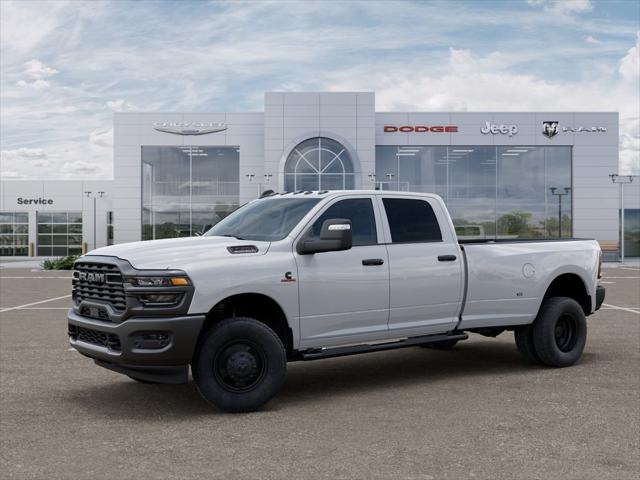 2026 RAM Ram 3500 RAM 3500 TRADESMAN CREW CAB 4X4 8 BOX